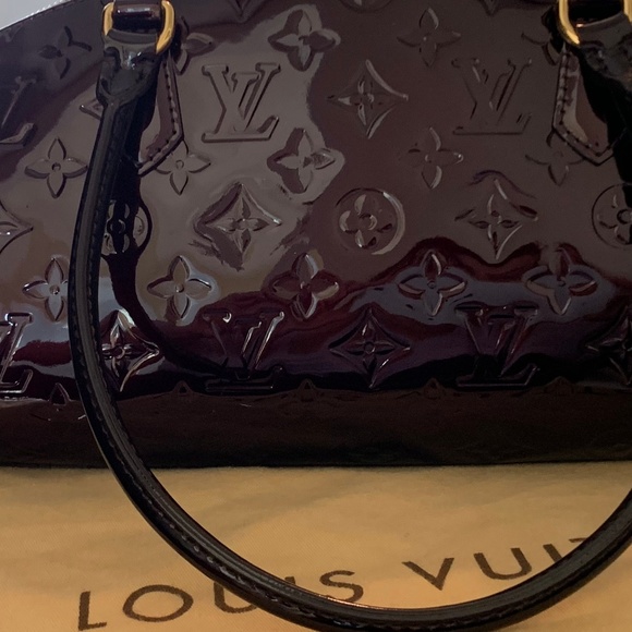 Louis Vuitton Paris purse - Picture 2 of 8